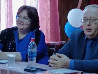 Глава Островского муниципального округа провел встречи с жителями поселков Заборье и Александровское
