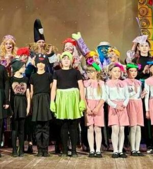 Муниципальная ёлка прошла в Сусанинском районе