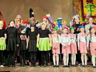 Муниципальная ёлка прошла в Сусанинском районе