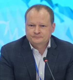 СЕМЕЙНАЯ ИПОТЕКА ДЛЯ БУДУЩИХ РОДИТЕЛЕЙ: НОСТРОЙ ПРЕДЛАГАЕТ СВЯЗАТЬ ЖИЛЬЕ И ДЕМОГРАФИЮ