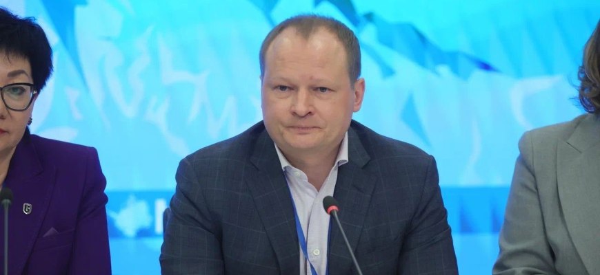 СЕМЕЙНАЯ ИПОТЕКА ДЛЯ БУДУЩИХ РОДИТЕЛЕЙ: НОСТРОЙ ПРЕДЛАГАЕТ СВЯЗАТЬ ЖИЛЬЕ И ДЕМОГРАФИЮ