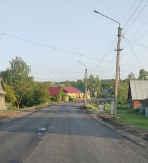 На улице Советская в Судиславле дорожники отремонтировали участок дороги