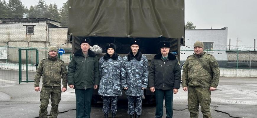 Воронежские таможенники передали бойцам СВО гуманитарную помощь к Новому году