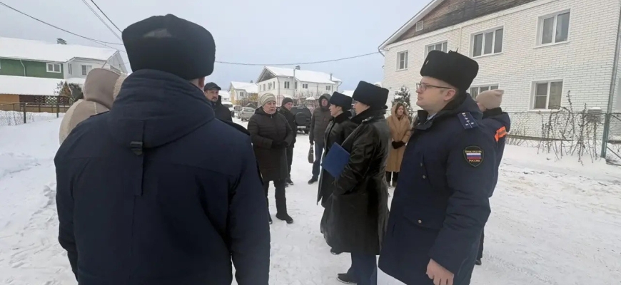 Прокурор Костромской области встретился с жителями многоквартирных домов мкр. Первый в Костроме