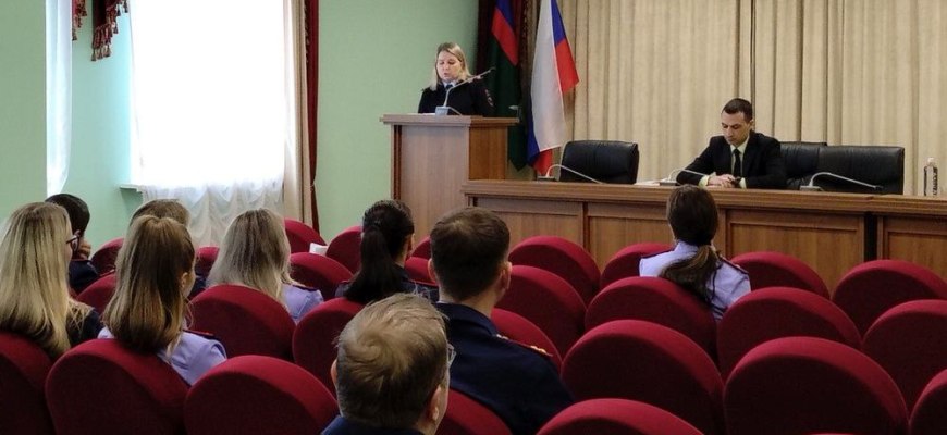 В следственном управлении СК России по Костромской области состоялось занятие по профессионально-должностной подготовке личного состава