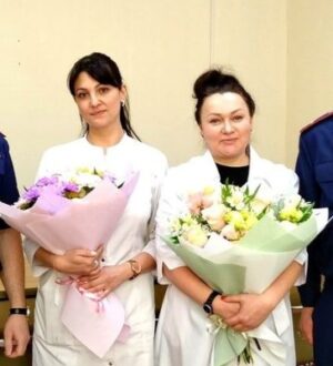 Сотрудники следственного управления СК России по Костромской области поздравили с Международным женским днем медицинских работников госпиталя для ветеранов войн