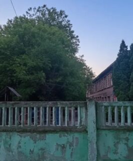 Балашиха: жители выступают за сохранение детсада №16 в микрорайоне Керамик