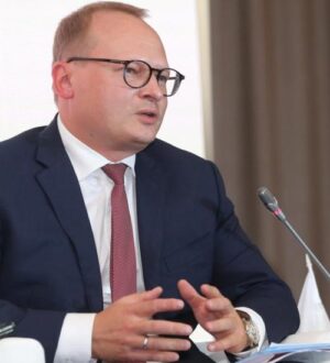 Антон Мороз: стройка способна себя трансформировать только своими руками