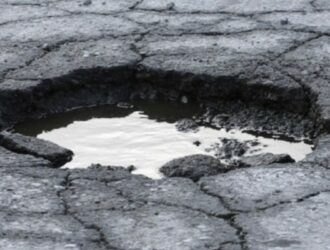 На автодороге Кострома — Сусанино дорожники выполнили ямочный ремонт