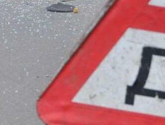 В Судиславском районе два автомобиля столкнулись на перекрестке