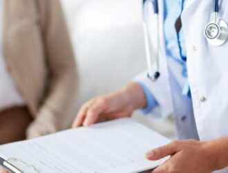 Педиатр Наталья Башкирова рассказала, как уберечь ребенка от простуды в зимнее время